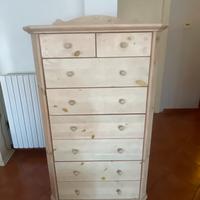 Cassettiera in legno