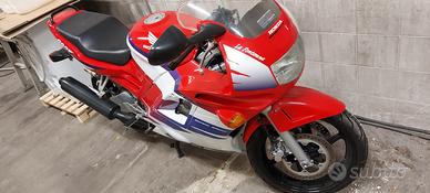 Honda CBR 600 F anno 1994 km 42000