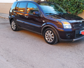 Ford fusion GPL Casa madre