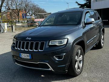 Jeep Grand Cherokee Overland 4x4 3.0