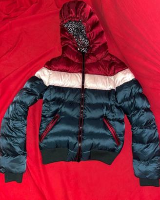 Piumino Bosideng tricolore con cappuccio e zip