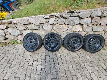 4 gomme Michelin  Primacy 4