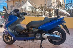Yamaha T Max - 2003