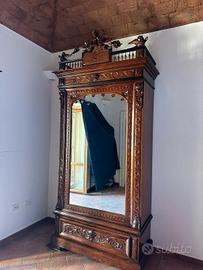 Armadio con specchiera fine 700 Barocco siciliano