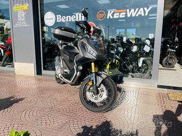 HONDA X-ADV 750 TUTTO INCLUSO ANCHE PASSAGGIO!