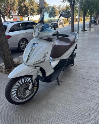 Piaggio Beverly