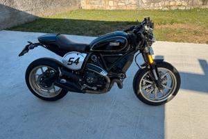 Ducati scrambler cafe racer