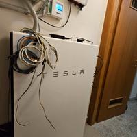 Batteria accumulo Tesla 12.5 kwh