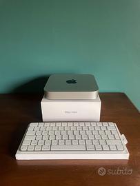 Apple Mac mini 2023 + Magic Keyboard
