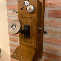 Telefono antico
