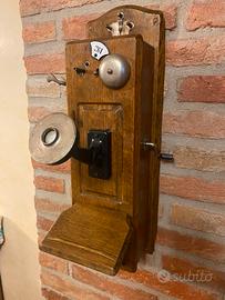 Telefono antico