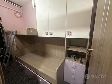 Letto a castello a 2/3 posti e armadi integranti