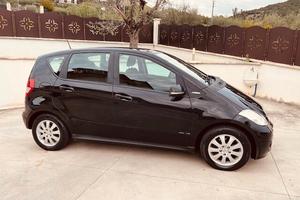 MERCEDES BENZ A 160 BENZINA UNIPRO'