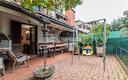 guanzate-villa-a-schiera-con-giardino-box-e-tav
