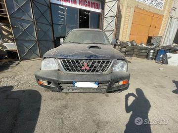 Ricambi Mitsubishi L200 2.5 diesel 116cv del 2002