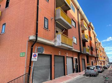 2 LOCALI A MONTE SANT'ANGELO