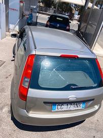 Ford fiesta 2003