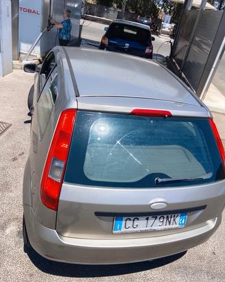 Ford fiesta 2003