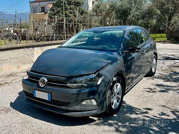 Volkswagen polo 2018 sinistrata