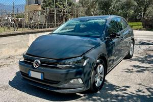 Volkswagen polo 2018 sinistrata