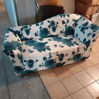 divano da arredo da camera 