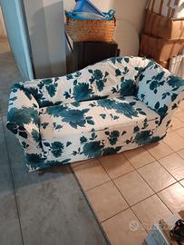 divano da arredo da camera 