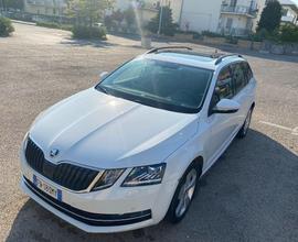 SKODA - Octavia Station Wagon - Octavia 1.4 TSI