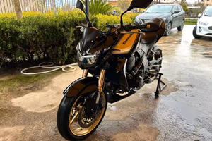 Kawasaki Z 750 "R" - 2012