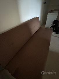 Divano 3 posti stile scandinavo