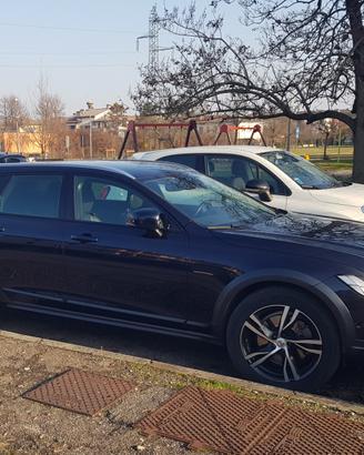 VOLVO V 90 CROSS COUNTRY AWD D4