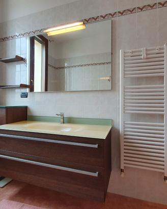 Mobile e arredo bagno completo