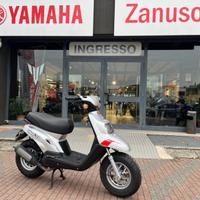 Yamaha BOOSTER 50 2011 scooter motore 2T