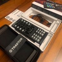 Console TRAKTOR X1 mk2