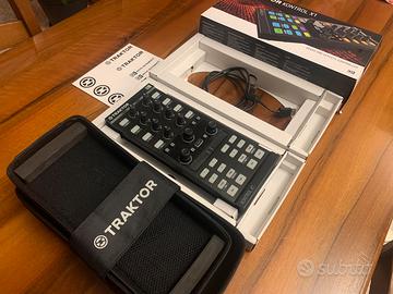 Console TRAKTOR X1 mk2