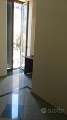 Camera a 100 ,etri fermata medropolitana Materdei