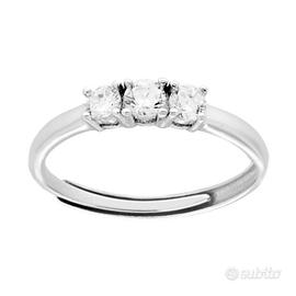 Anello Trilogy Zirconi Bianchi mm 3 in ARGENTO 925