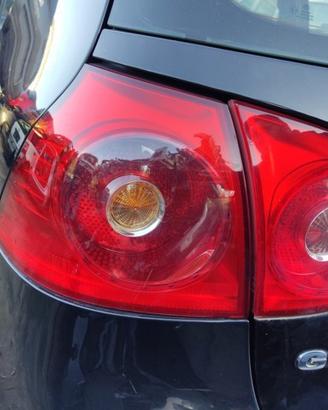 Fanale posteriore sx VOLKSWAGEN GOLF 5 2005