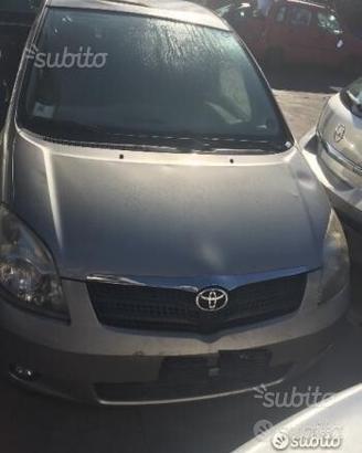 Toyota corolla verso 2.0 1cdftv
