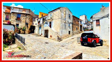 Casa indipendente centro storico Nova Siri