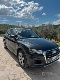 Audi Q5 2.0 TDI quattro - cambio automatico