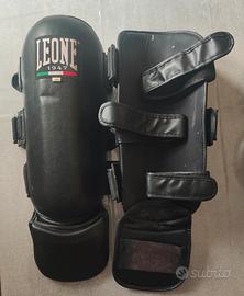 Set attrezzatura di protezione boxe/arti marziali