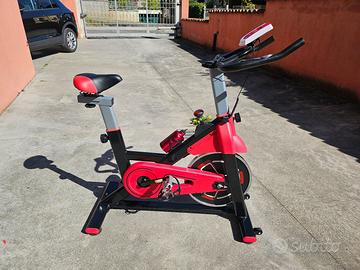 Cyclette Indoor Professionale con Volano da 13kg