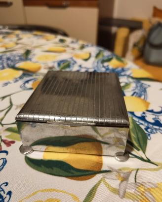 Set Art Déco stile Liberty anni 30/40 in metallo