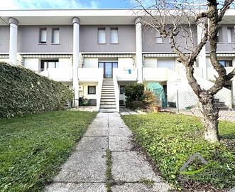 PORZIONE DI PENTAFAMILIARE