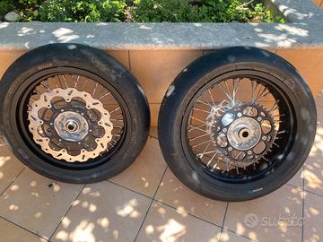 Cerchi motard alpina
