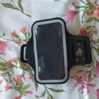 Porta cellulare da braccio