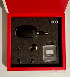 Audi original accessories box - Accessori Auto In vendita a Milano