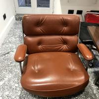 SEDIA HERMAN MILLER - EAMES TIME LIFE ES 105