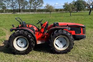 Antonio Carraro Trx 7400