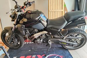 Moto MT 03 per patente A2